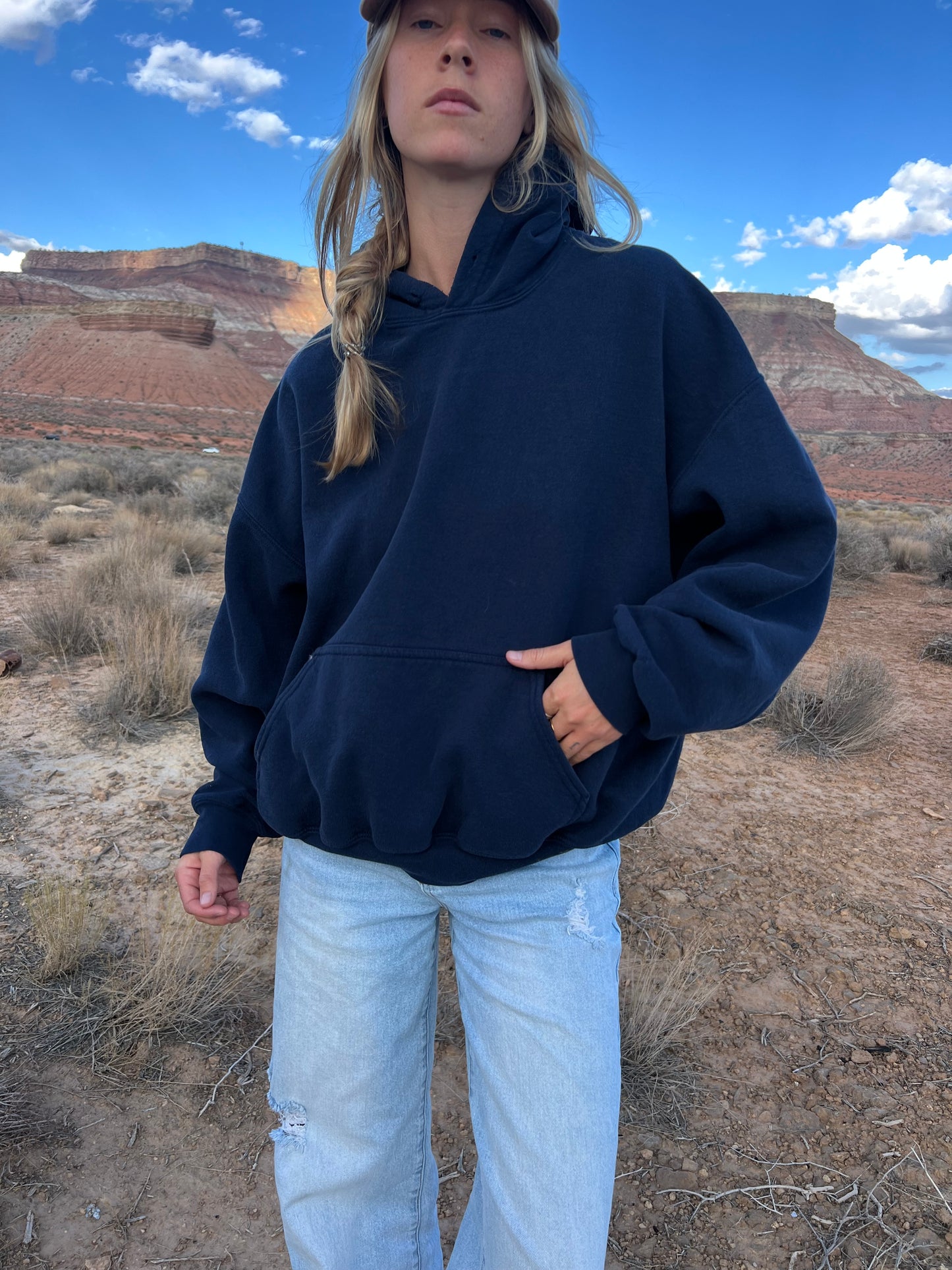 90’s navy blue hoodie