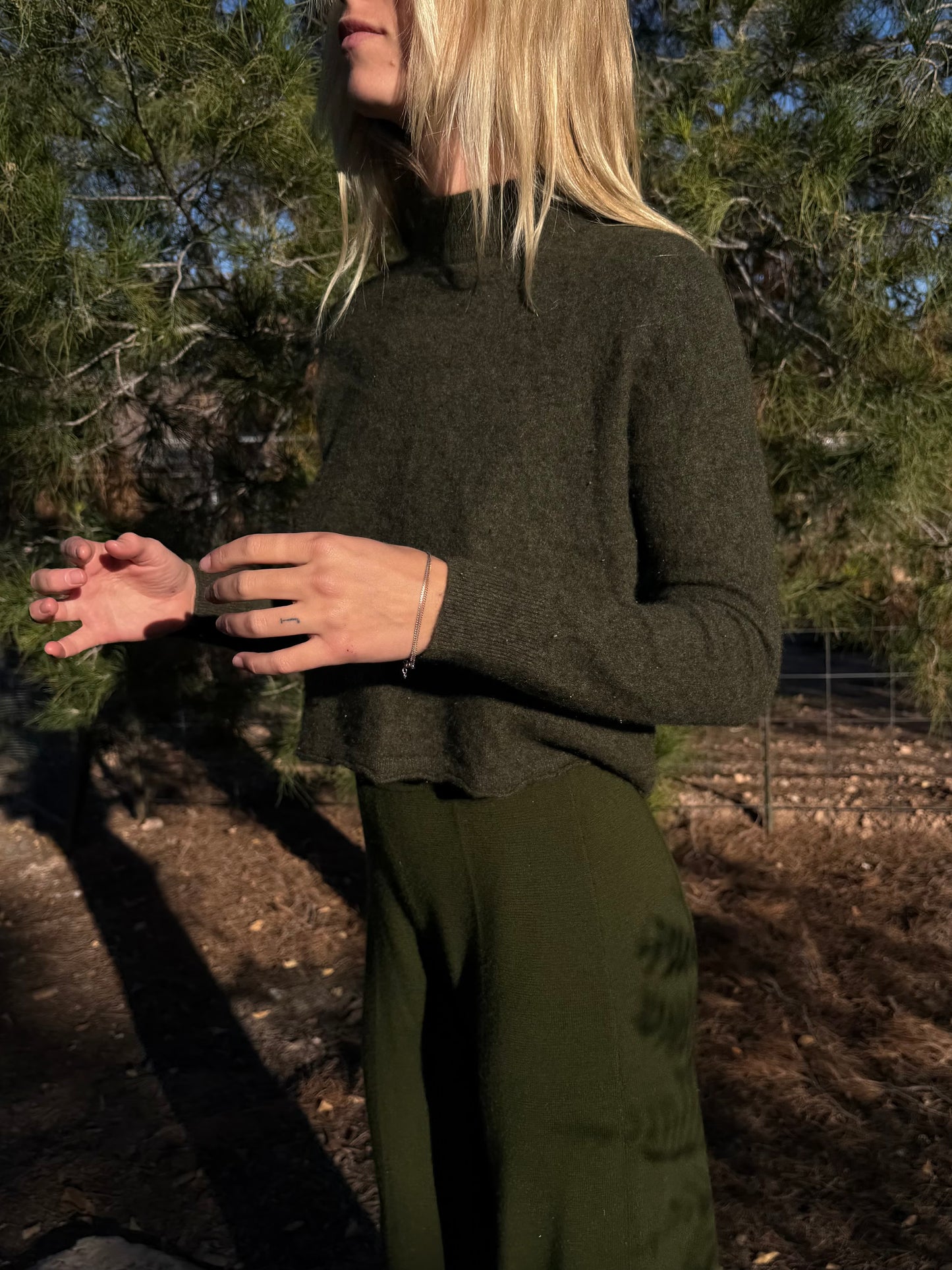 cashmere sweater