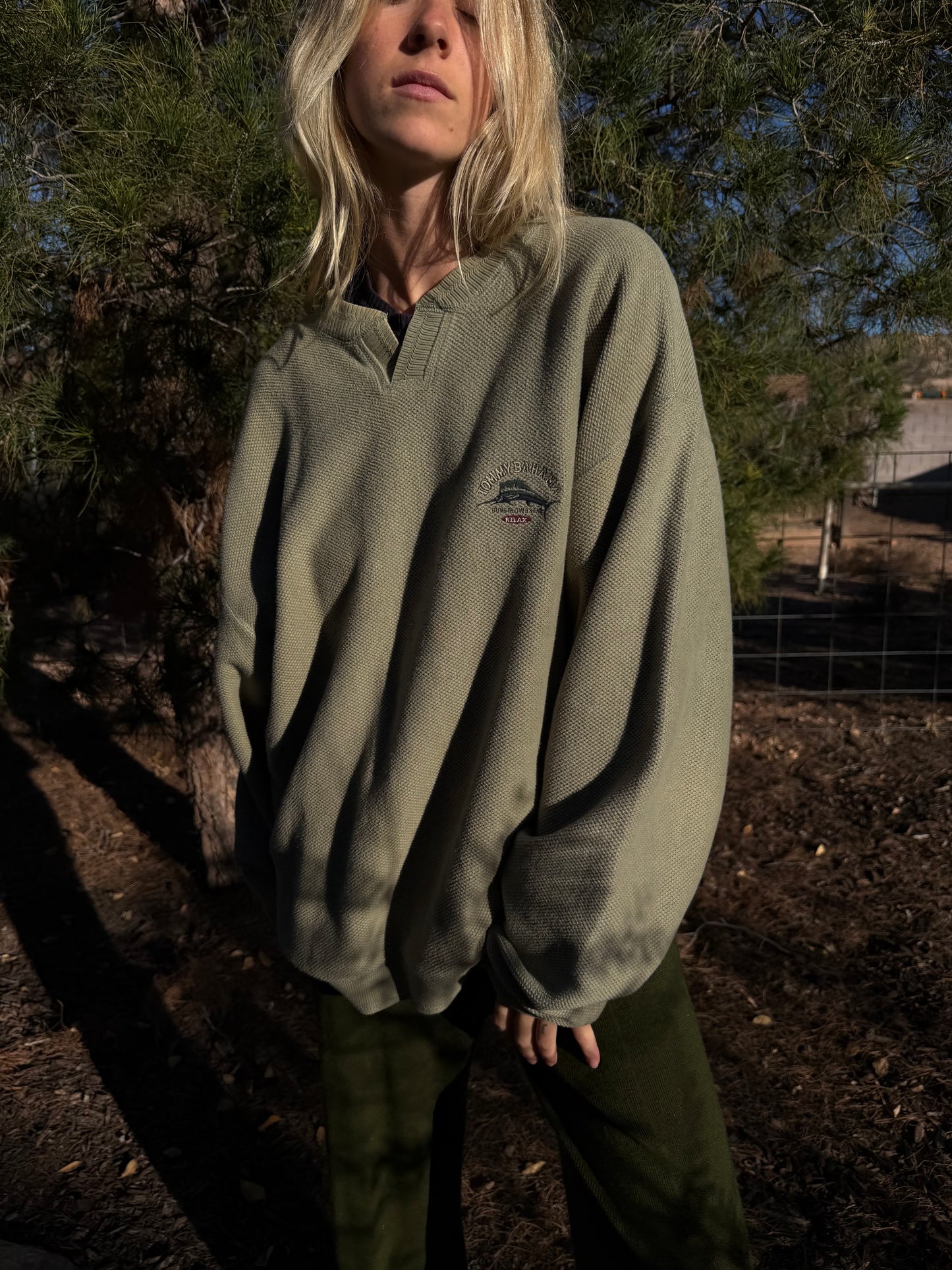 Tommy Bahama crewneck